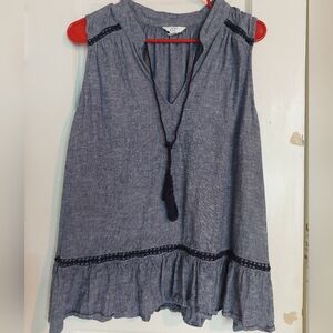 Crown & Ivy women's XL Shirt